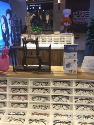 MiRi 眼镜工厂店 普陀区铜川路弘基广场的平价配镜之选