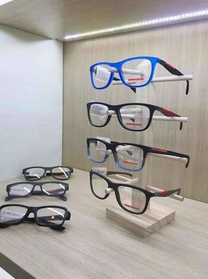 眼镜行业“鲶鱼”？99元配镜加送镜框，是噱头还是颠覆？